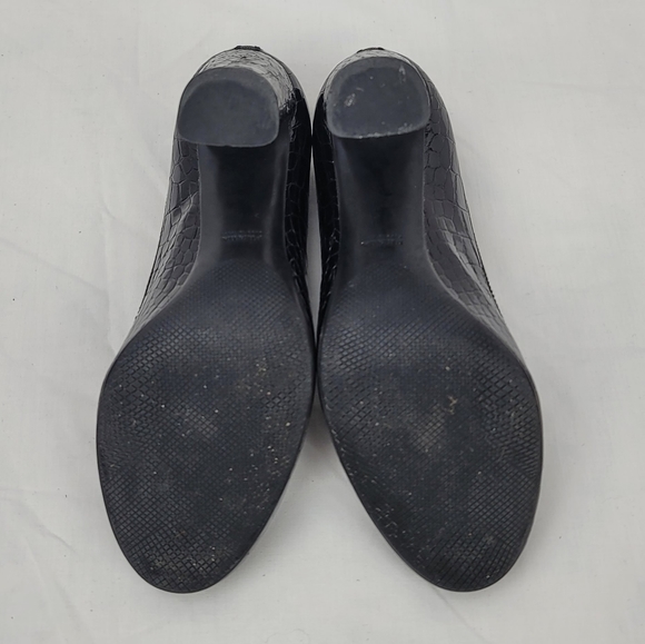 Prada Black Crocco Embossed Patent Leather Block Heels Pumps 6.5 - Picture 6 of 8